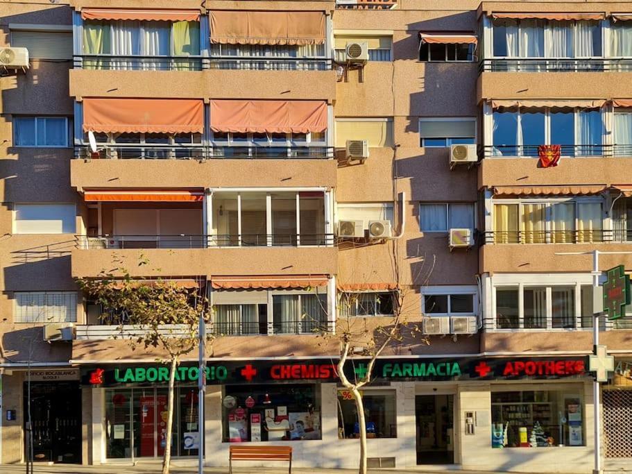 Modern Apartment Right In The Heart Of 베니돔 외부 사진